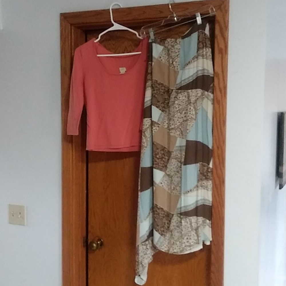 Womens top and skirt